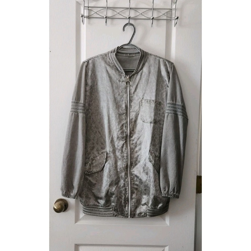 Women's Animal Print Gray Silver Jacket Lightweight Full Zip Pocket Size S
